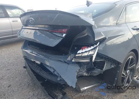 2021 Hyundai Elantra N Line z USA, uszkodzony, nr VIN KMHLR4AF8MU197989